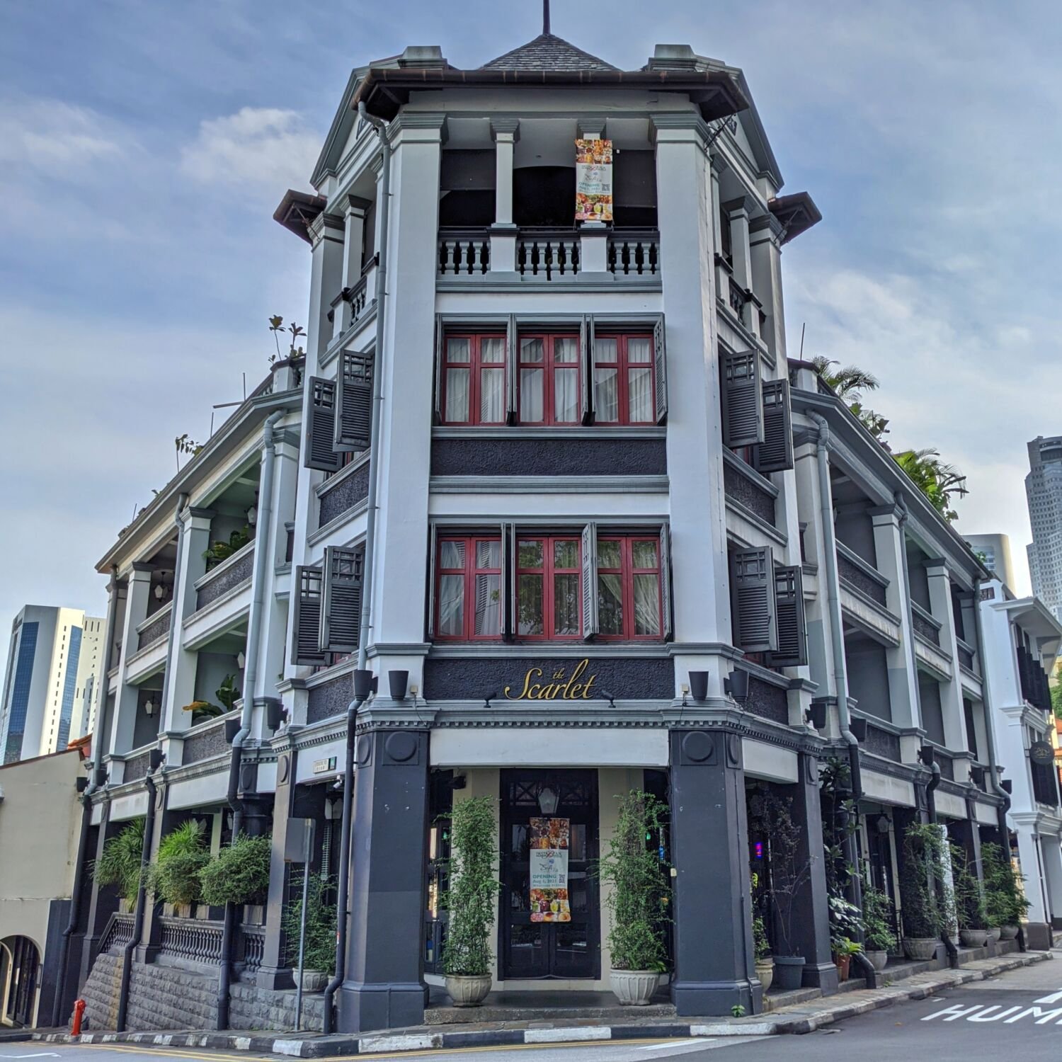 scarlet singapore